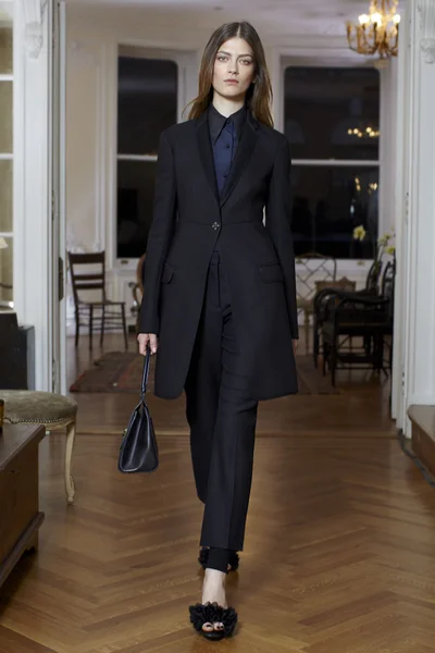 Look 5